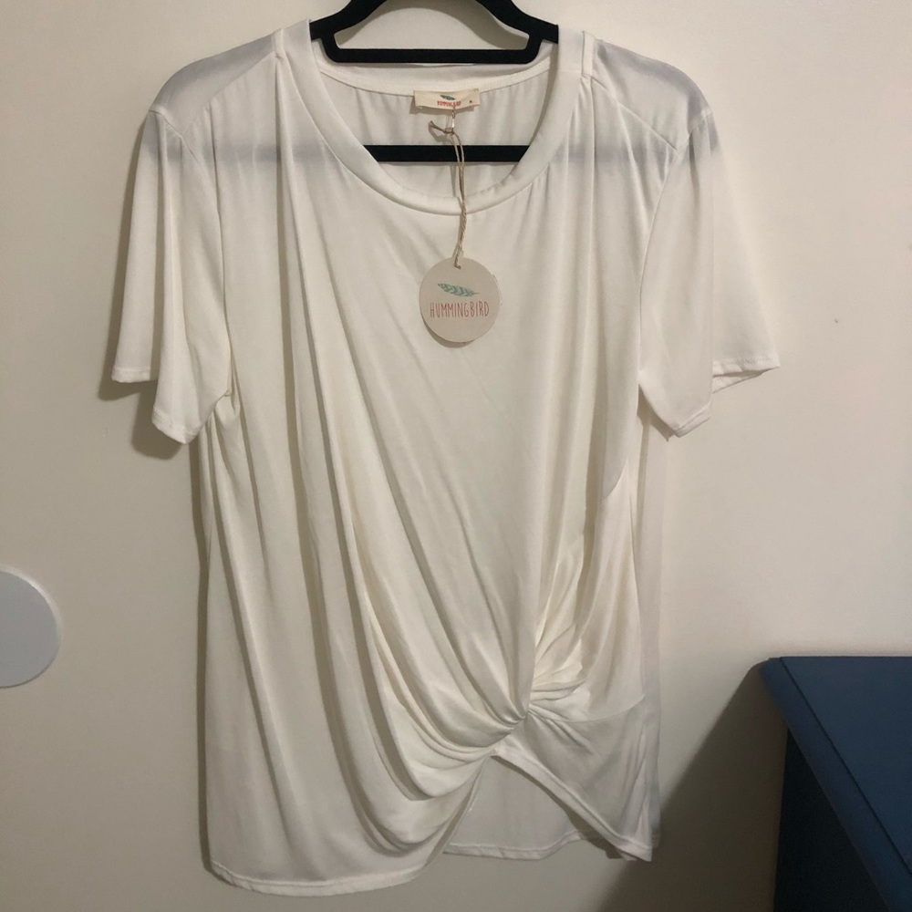 NWT Side knotted short sleeve